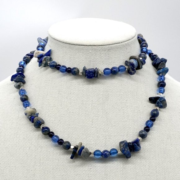 Necklace with Lapis Lazuli chips, Lapis and beads. Lobster clasp. - Picture 7 of 9
